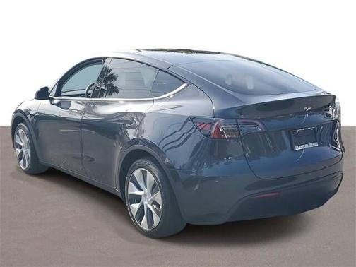 2024 Tesla Model Y Long Range Dual Motor All-Wheel Drive