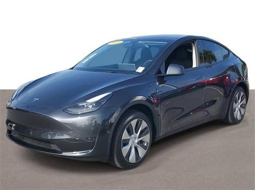 2024 Tesla Model Y Long Range Dual Motor All-Wheel Drive