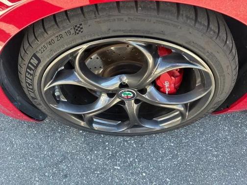 2018 Alfa Romeo Giulia Ti Sport