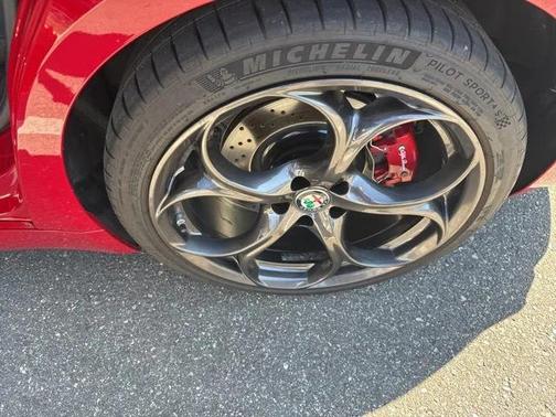 2018 Alfa Romeo Giulia Ti Sport