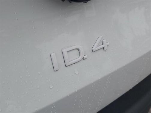 2025 Volkswagen ID.4 Pro