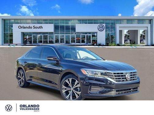Black 2022 Volkswagen Passat 2.0T SE