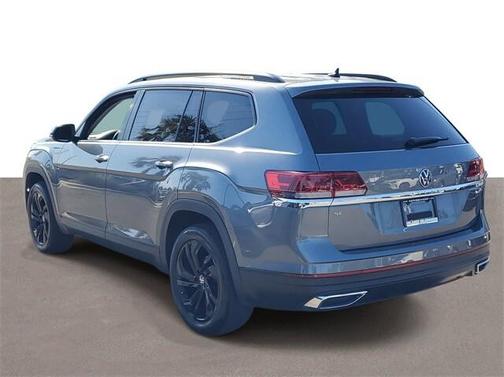 2022 Volkswagen Atlas 2.0T SE w/Technology
