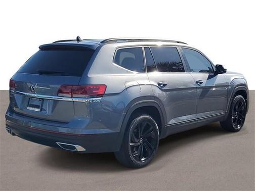 2022 Volkswagen Atlas 2.0T SE w/Technology