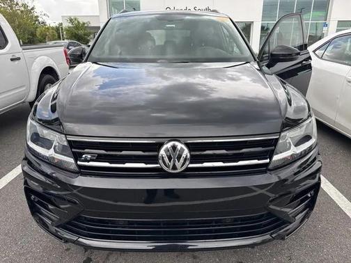 2021 Volkswagen Tiguan 2.0T SE R-Line Black