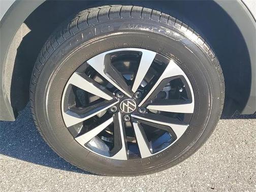 2022 Volkswagen Tiguan 2.0T S