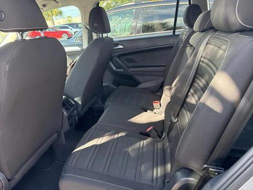 2022 Volkswagen Tiguan 2.0T S