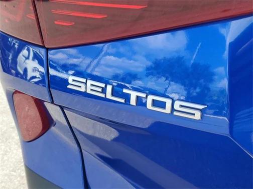 2022 Kia Seltos Nightfall Edition