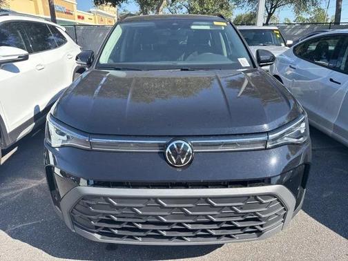2025 Volkswagen Taos 1.5T SE Black