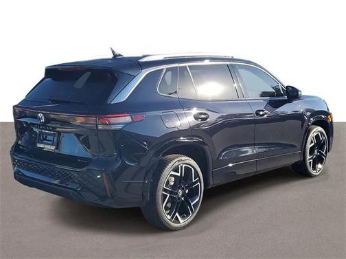 2026 Volkswagen Tiguan 2.0T SEL R-Line 4MOTION