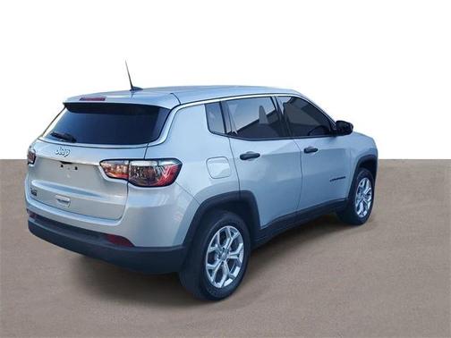 2024 Jeep Compass Sport