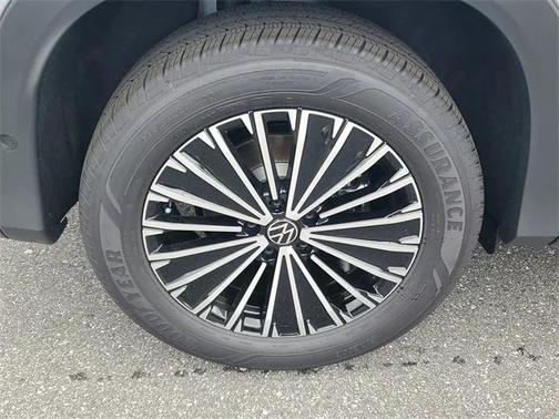 2025 Volkswagen Tiguan 2.0T S