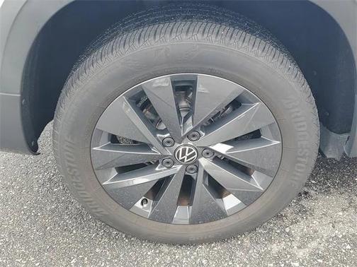 2023 Volkswagen Taos 1.5T S