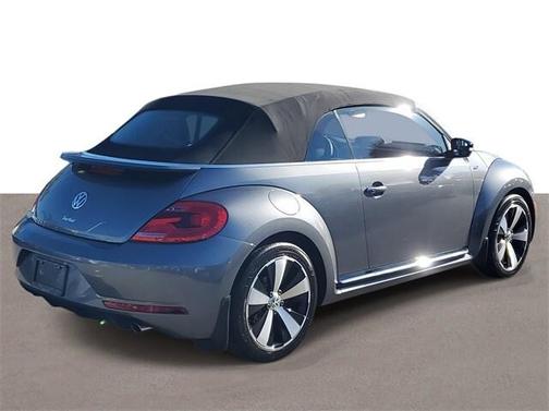 2014 Volkswagen Beetle DSG 2.0T R-Line