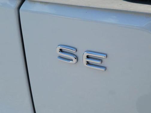 White 2026 Volkswagen Atlas 2.0T SE