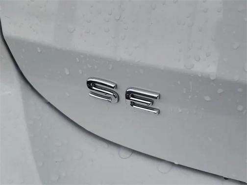 2025 Volkswagen Taos 1.5T SE Black