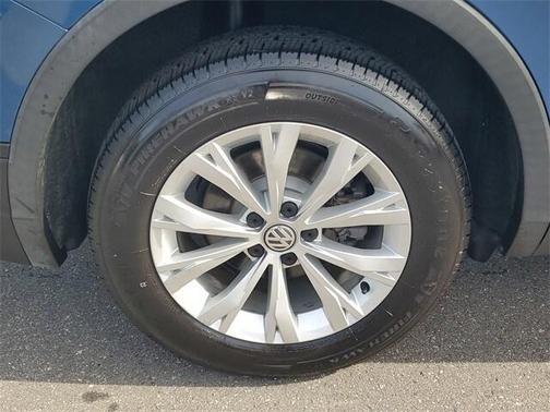 2019 Volkswagen Tiguan 2.0T SE