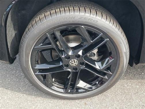 2025 Volkswagen Tiguan 2.0T SE R-Line Black 4MOTION