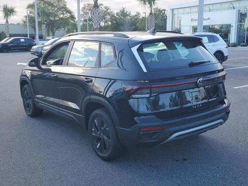Deep Black Pearl 2026 Volkswagen Taos S