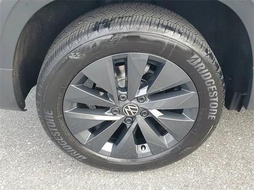 2024 Volkswagen Taos 1.5T S
