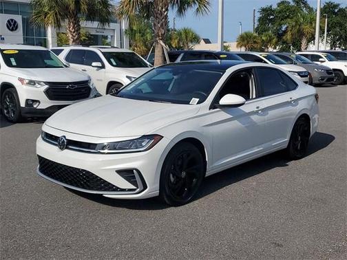 2025 Volkswagen Jetta 1.5T SE