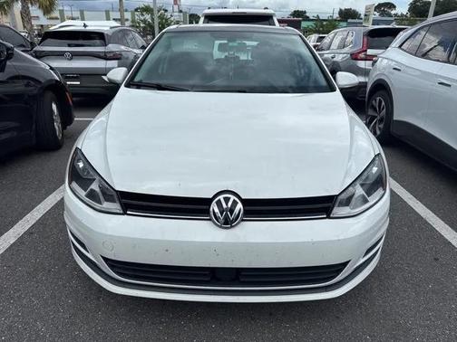2017 Volkswagen Golf TSI Wolfsburg Edition 4-Door