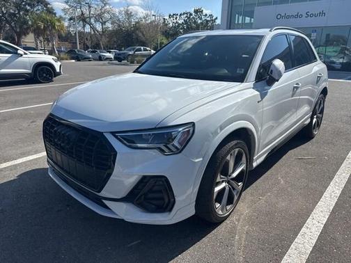2022 Audi Q3 45 S line Premium Plus