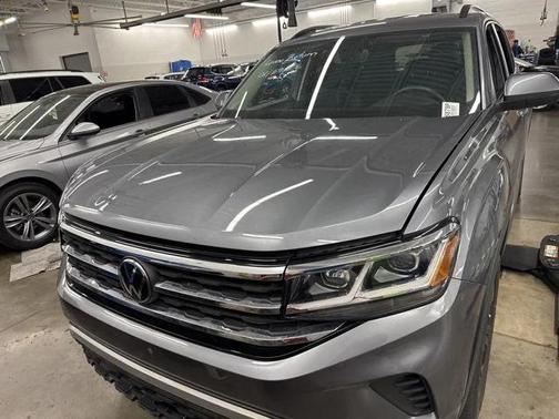 2023 Volkswagen Atlas 2.0T SE w/Technology