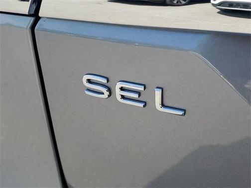 2025 Volkswagen Atlas 2.0T SEL Premium R-Line 4MOTION