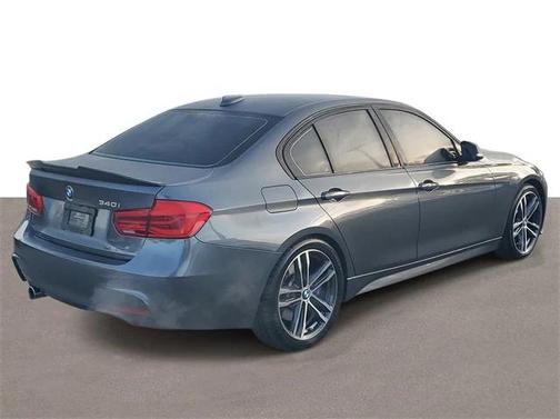 2018 BMW 340 340i