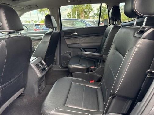 2022 Volkswagen Atlas 3.6L SEL