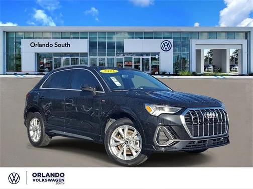 2024 Audi Q3 Premium 45 TFSI S line quattro Tiptronic