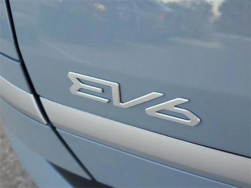 2025 Kia EV6 Light Long Range