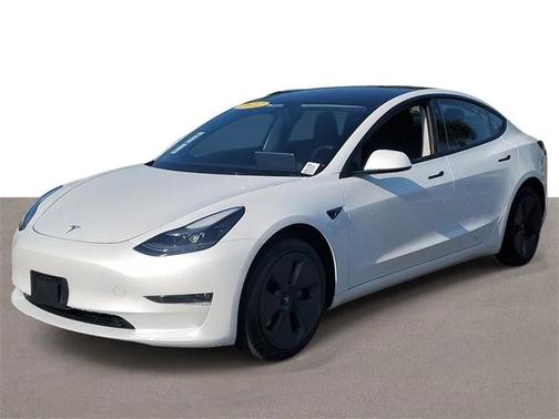 2022 Tesla Model 3 Long Range