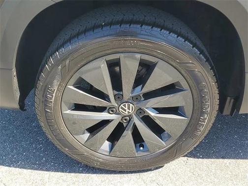 2023 Volkswagen Taos 1.5T S