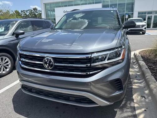2021 Volkswagen Atlas 3.6L SE w/Technology