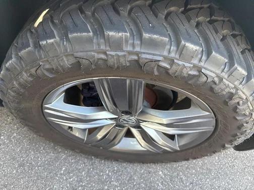 2019 Volkswagen Tiguan 2.0T SEL