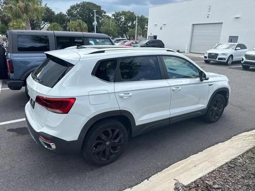 2022 Volkswagen Taos 1.5T SEL