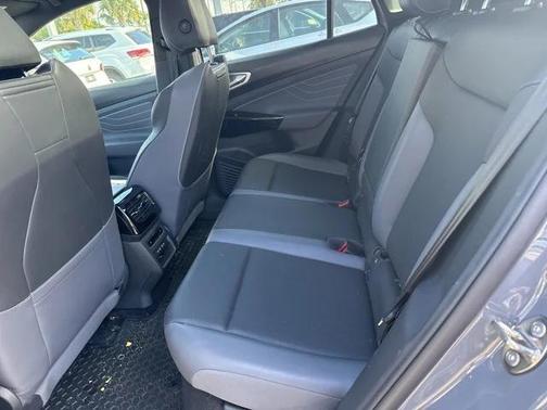 2023 Volkswagen ID.4 Pro S Plus