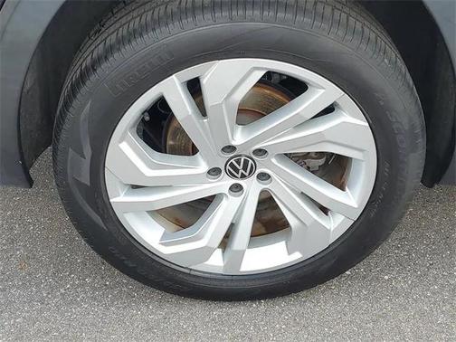 2021 Volkswagen Atlas 3.6L SE w/Technology