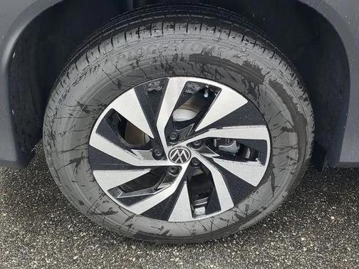 Platinum Gray 2026 Volkswagen Tiguan 2.0T S