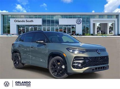 2025 Volkswagen Tiguan 2.0T SE R-Line Black