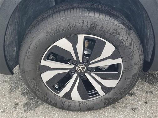 2026 Volkswagen Atlas Cross Sport 2.0T SE