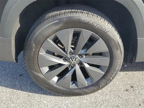 2022 Volkswagen Taos 1.5T S