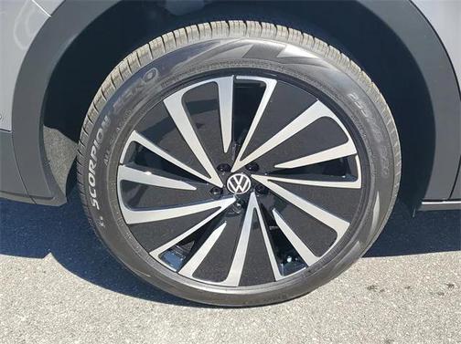 2025 Volkswagen ID.4 AWD Pro
