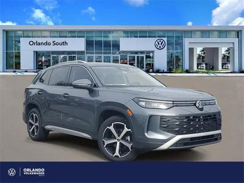 2025 Volkswagen Tiguan 2.0T SE