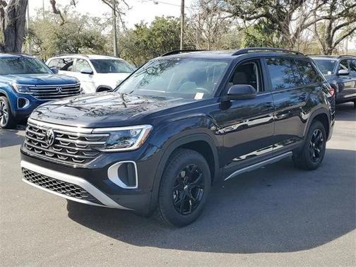 2025 Volkswagen Atlas 2.0T Peak Edition
