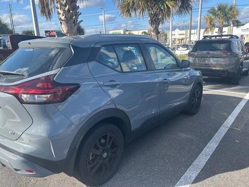 2021 Nissan Kicks SV