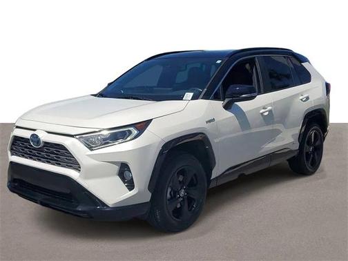 2020 Toyota RAV4 Hybrid SE