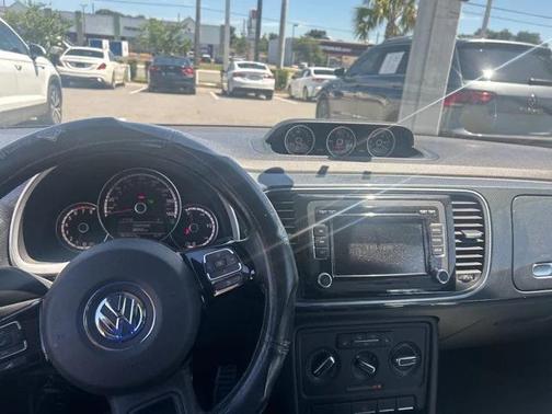 2014 Volkswagen Beetle DSG 2.0T R-Line